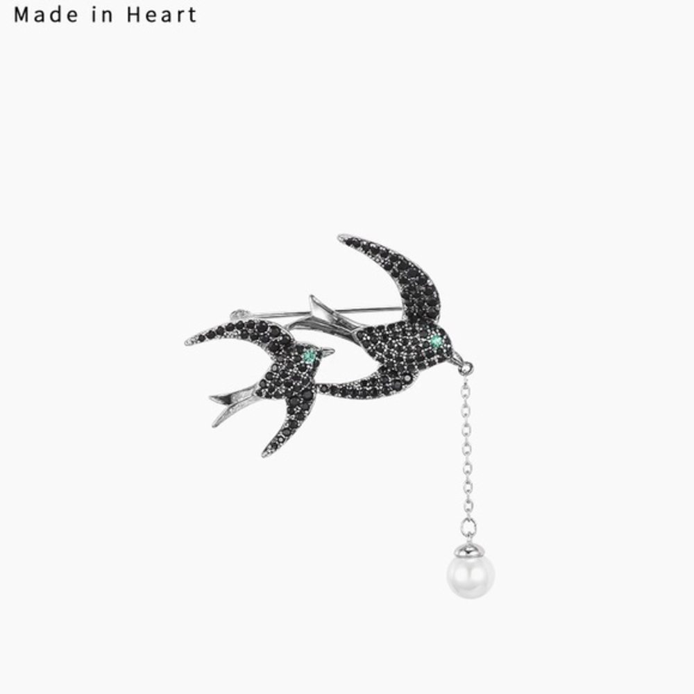 Swallow  Bird  Brooch Pin